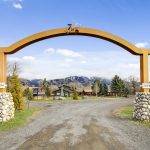 7Point Ranch Archway